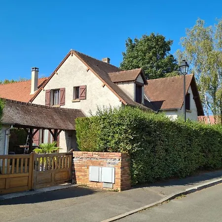 Homestay Chambres D'hotes - Vallee De Chevreuse